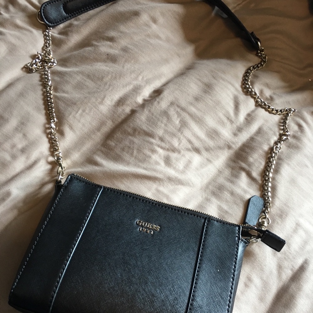 Black Guess Crossbody Purse
